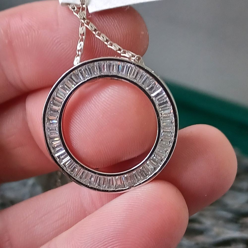 Sterling Silver Swarvoski Circle of Life Pendant Necklace